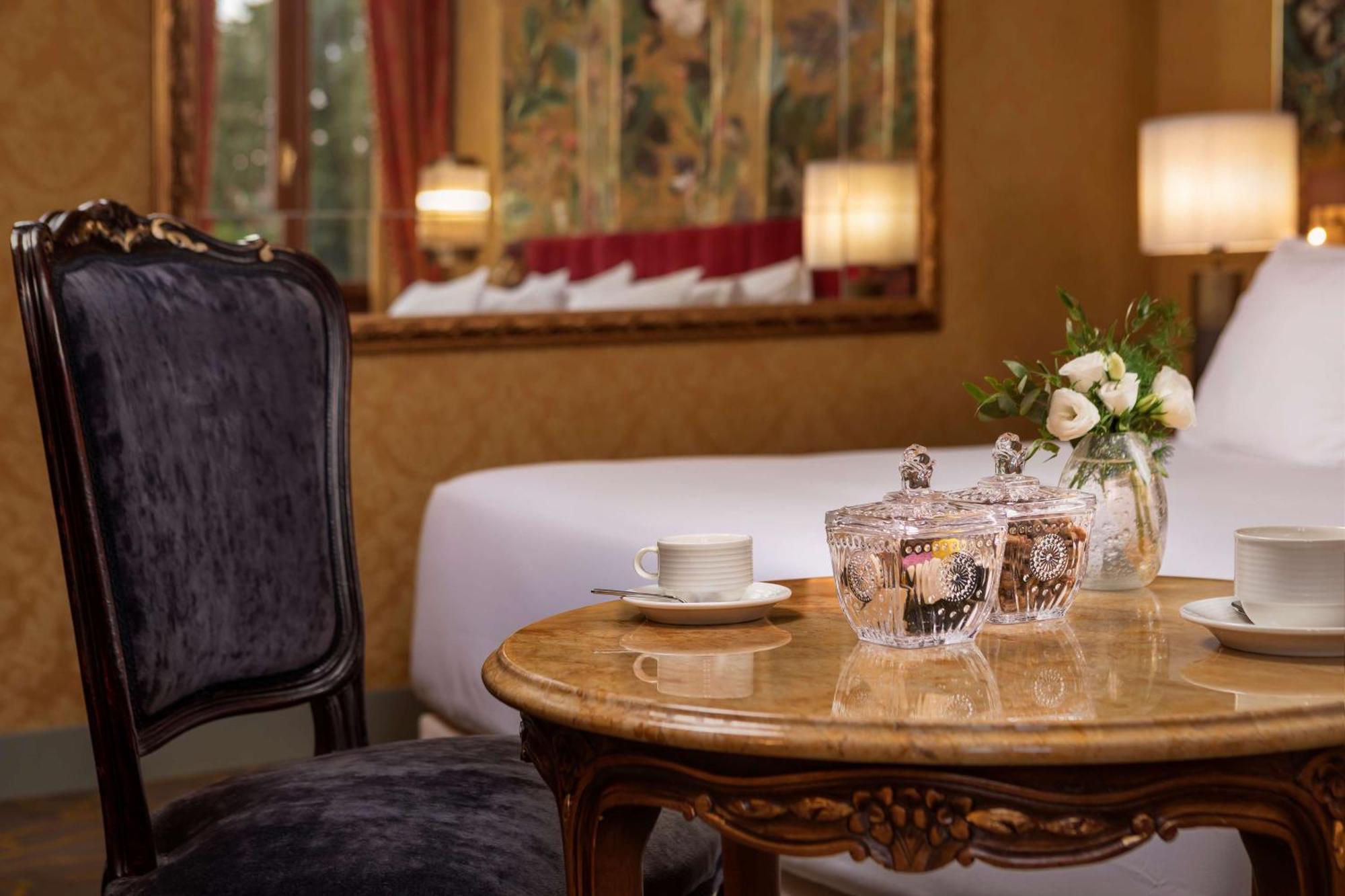 Nh Collection Grand Hotel Palazzo Dei Dogi Venedik Dış mekan fotoğraf